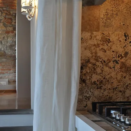 Apartment Borgo San Frediano - Flo Florence