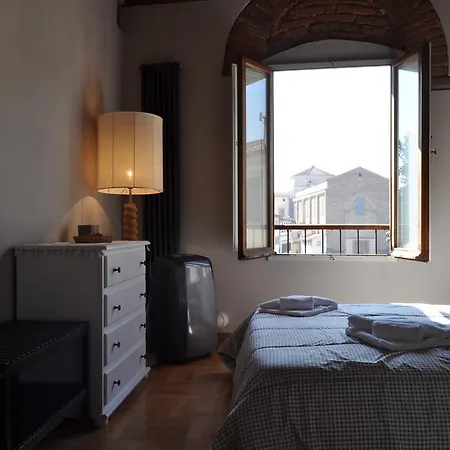 Borgo San Frediano - Flo *