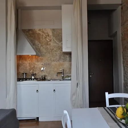 Apartment Borgo San Frediano - Flo