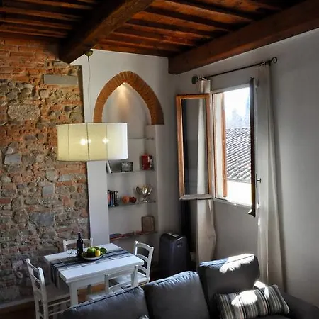 Charme In San Frediano Firenze